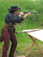 /album/a8-mistrovstvi-cr-aws-2010-v-cowboy-action-shooting-v-oparanech/dale-pokracovala-puskou-lightning-jpg1/